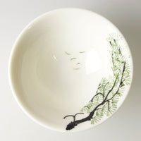 Detailansicht Pine Tree chinesische Teeschale aus Keramik mit handbemaltem Design