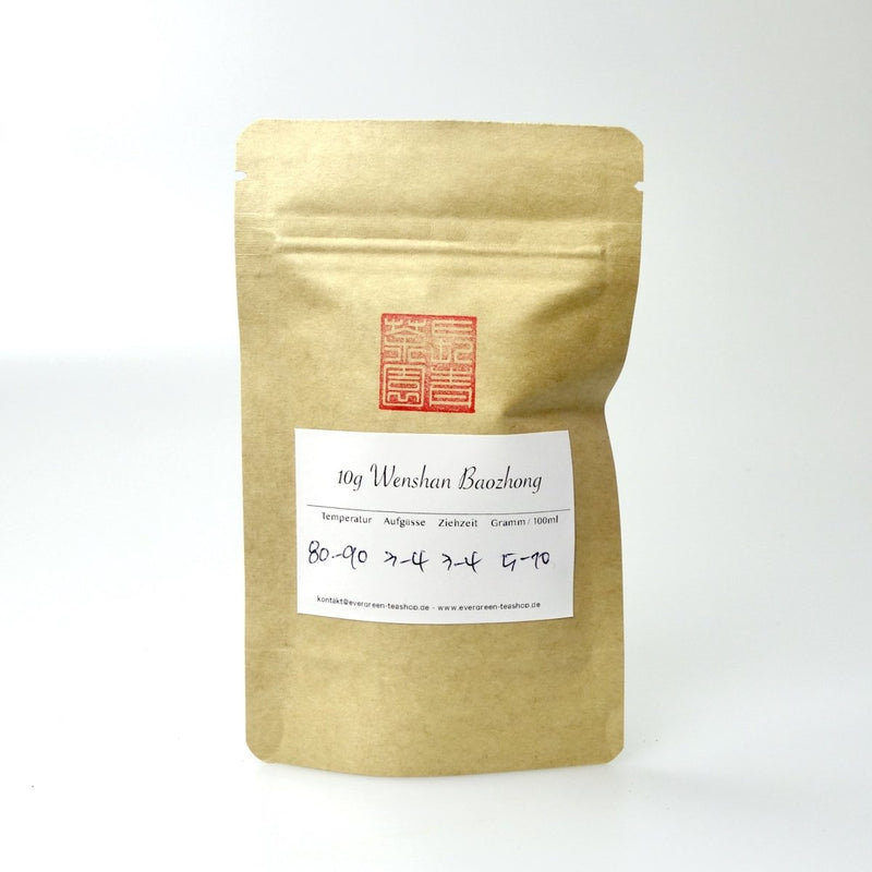 Wenshan Baozhong Oolong Teeprobe aus Pinglin, Taiwan – leicht fermentiert und floral im Aroma