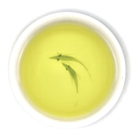 Wenshan Baozhong aufgegossen – hellgoldener Oolong Tee mit floralem Duft
